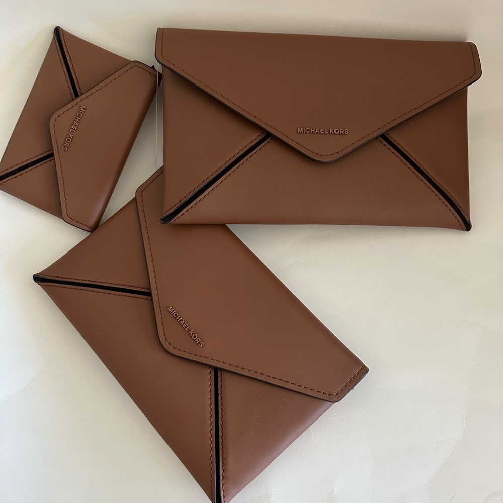 Michael Kors Jordi 3-in-1 Leather Envelope Wallet